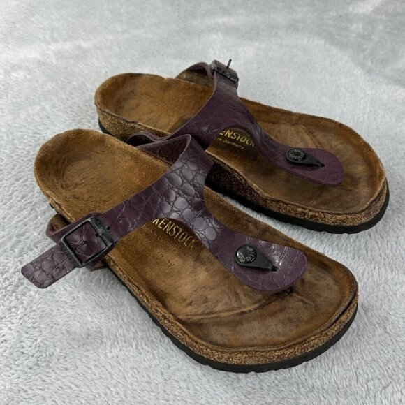 Birkenstock Gizeh Patent Leather Purple Thong Sandals Women’s Size 38 EU - Picture 1 of 10